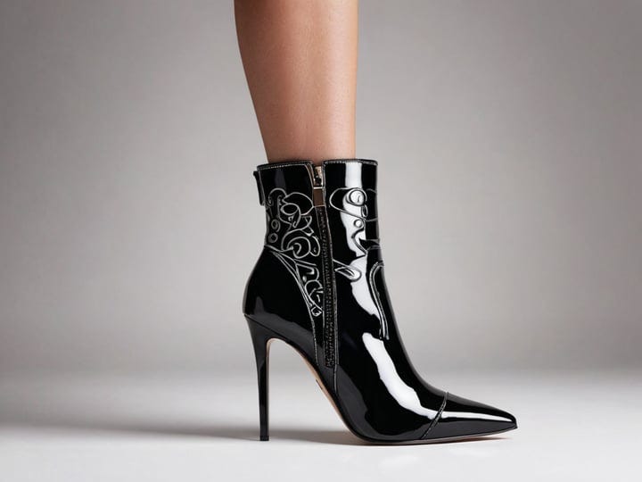 Black-High-Heeled-Ankle-Boot-2