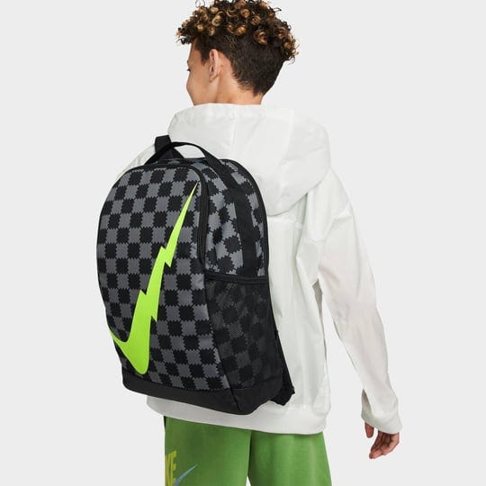 nike-brasilia-kids-backpack-18l-in-black-1