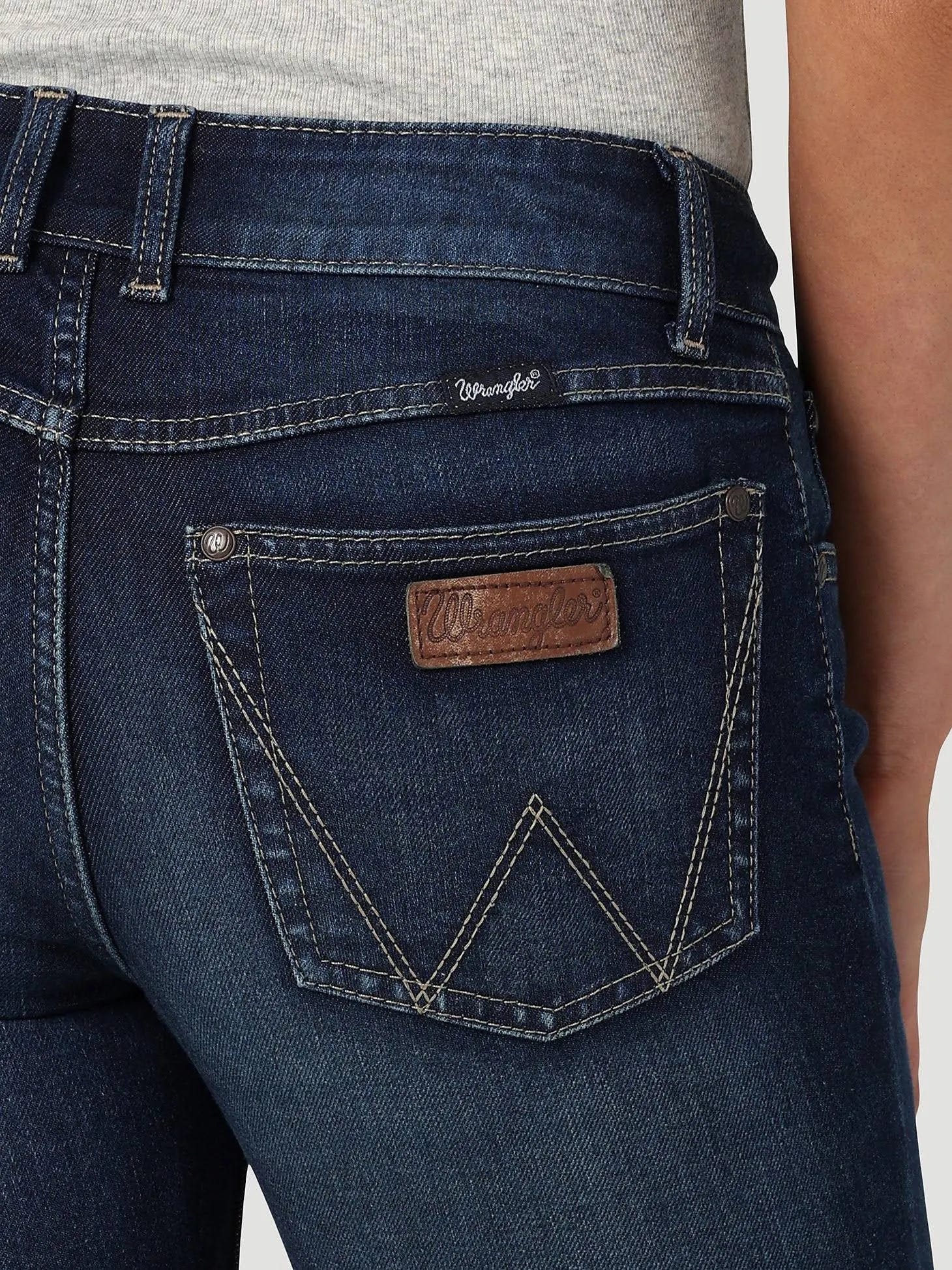 Curvy Wrangler Retro Mae Bootcut Stretch Jeans | Image