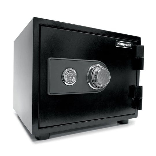 honeywell-2101-fire-safe-with-combination-lock-1