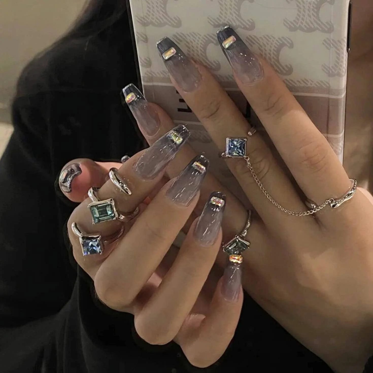 Elegant Rhinestone Bling Nails Set | Image