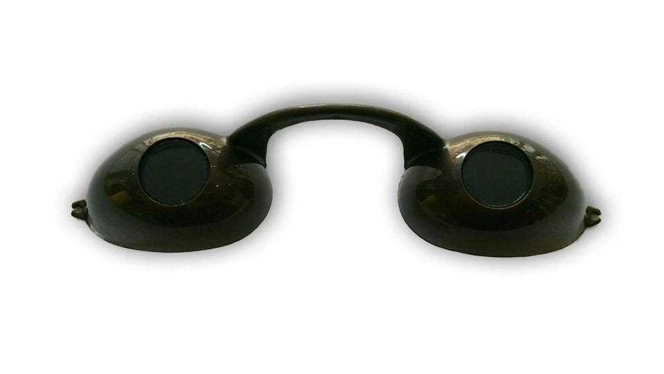 tanning-goggles-modern-peepers-eyewear-by-california-tan-uv-eye-protection-1-1