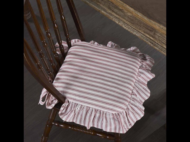 timeless-ticking-red-ruffled-chair-pad-1