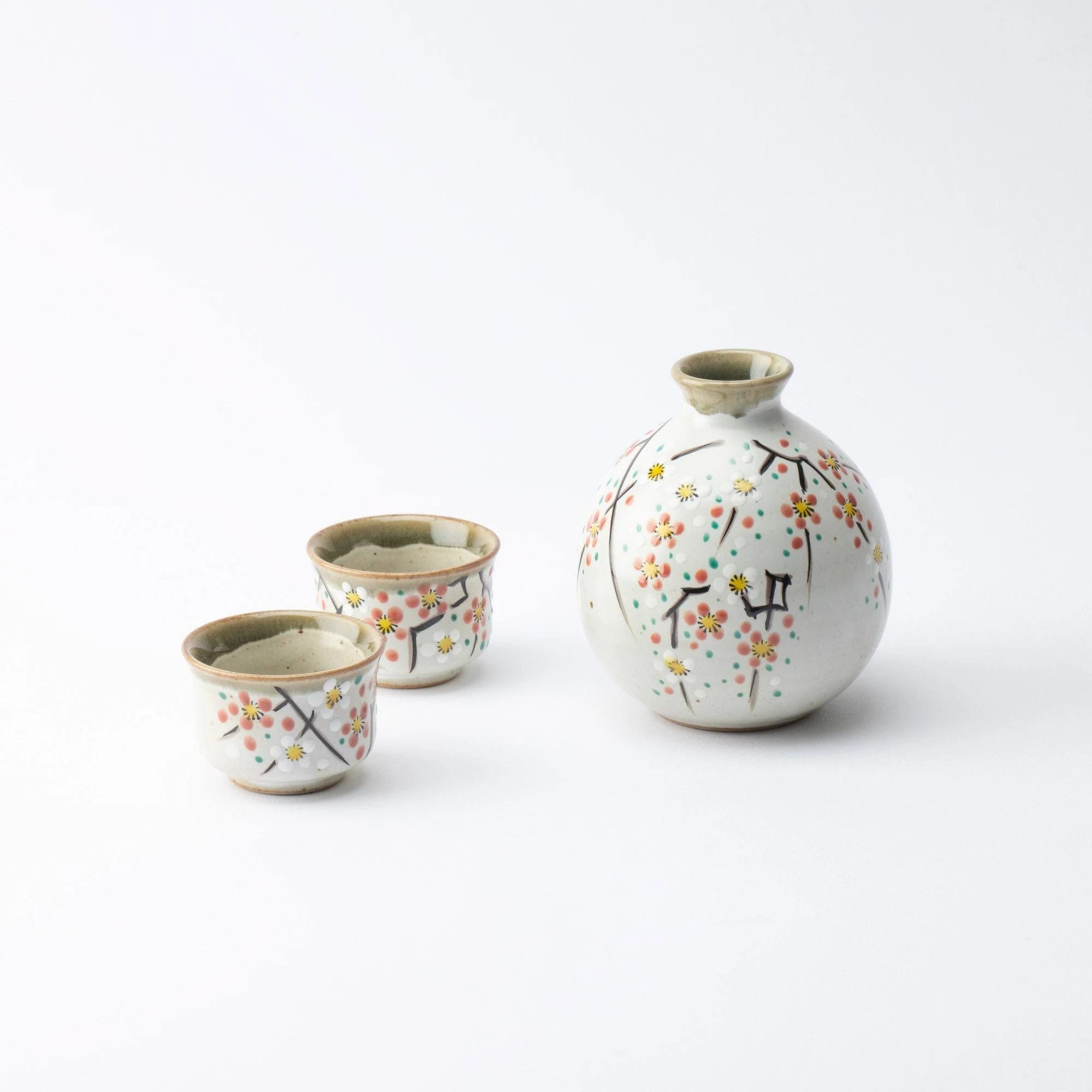 Traditional Kutani Sake Set with Plum Flower Design | Image