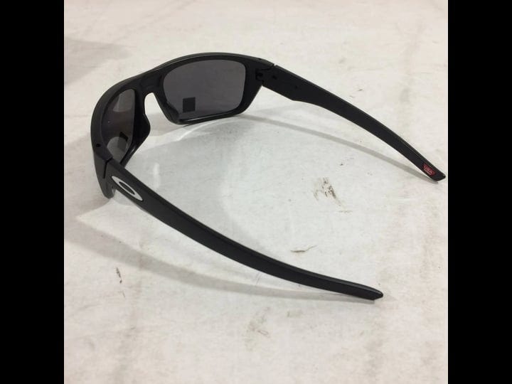 excellent-oakley-drop-point-sunglasses-1