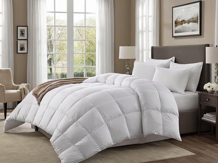 Down-Alternative-Comforters-3