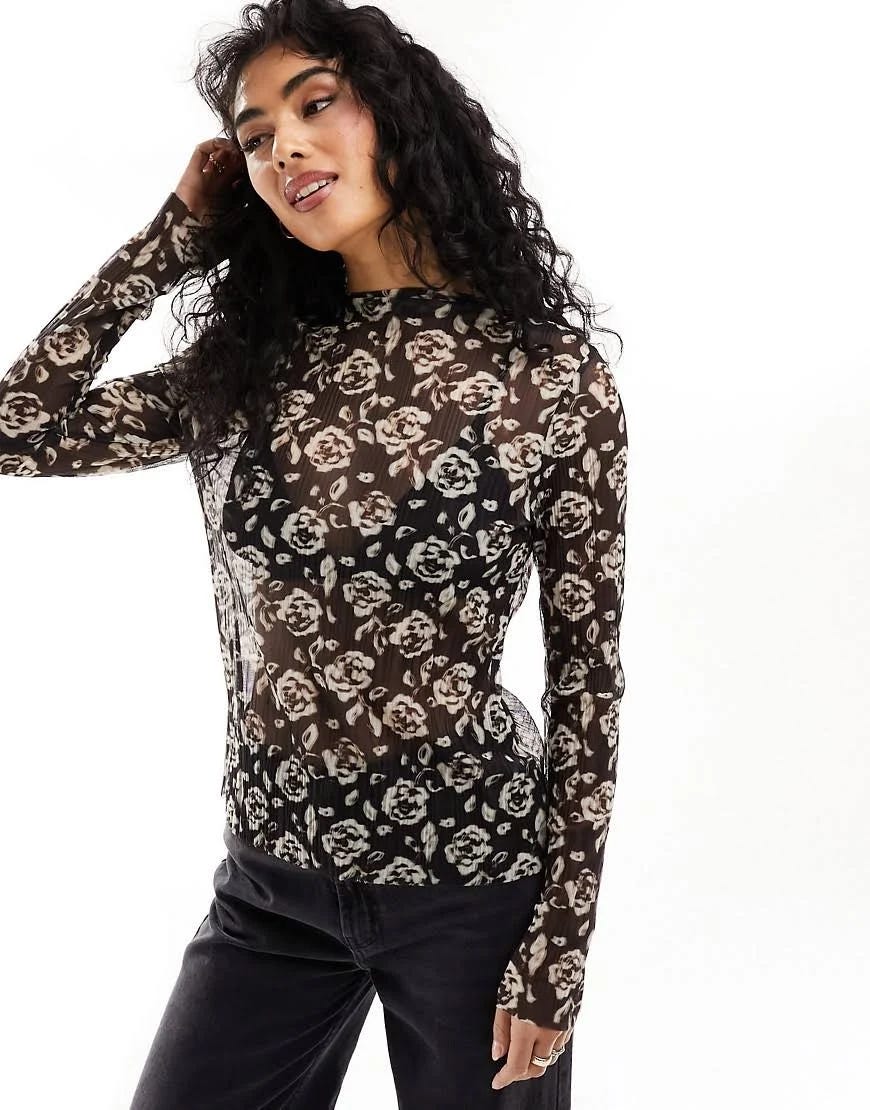 Floral Lace Long Sleeve Mesh Top | Image