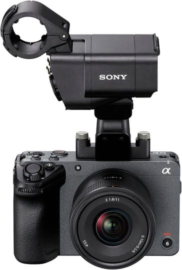 sony-cinema-line-fx30-super-35-camera-with-xlr-handle-unit-1