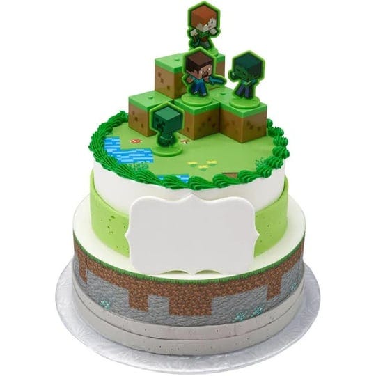 minecraft-two-tier-cake-1