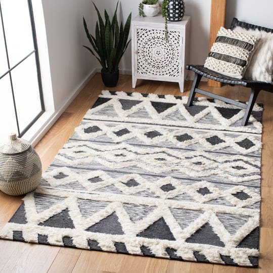 safavieh-natura-nat685a-handwoven-ivory-black-rug-4-x-6-1