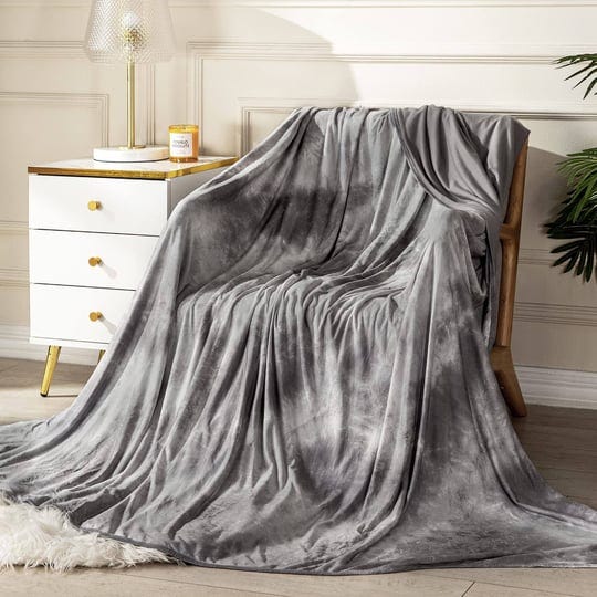 topcee-cooling-blanket-for-night-sweats-decorative-tie-dye-absorbs-heat-to-keep-cool-on-warm-nights--1