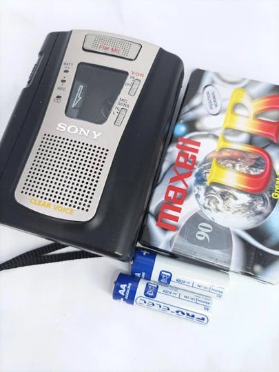 sony-tcm459v-portable-cassette-player-recorder-1