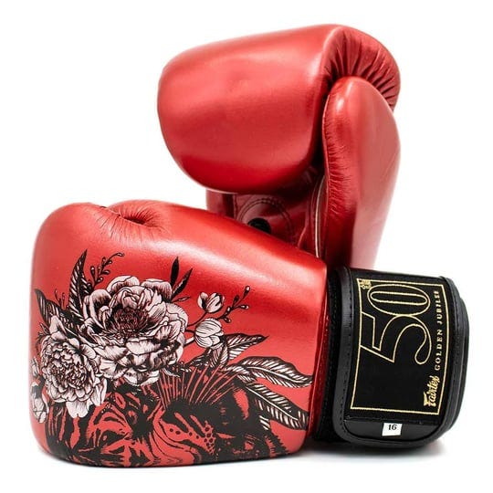 fairtex-golden-jubilee-premium-muay-thai-boxing-glove-limited-edition-16-oz-1