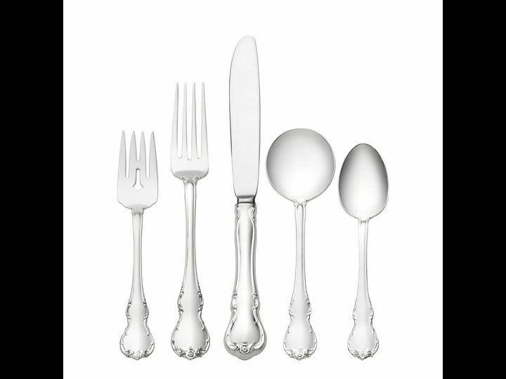 towle-french-provincial-5-piece-dinner-setting-with-cream-soup-spoon-1
