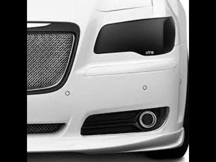 gts-chrysler-300-blackout-headlight-covers-gt0118x-1