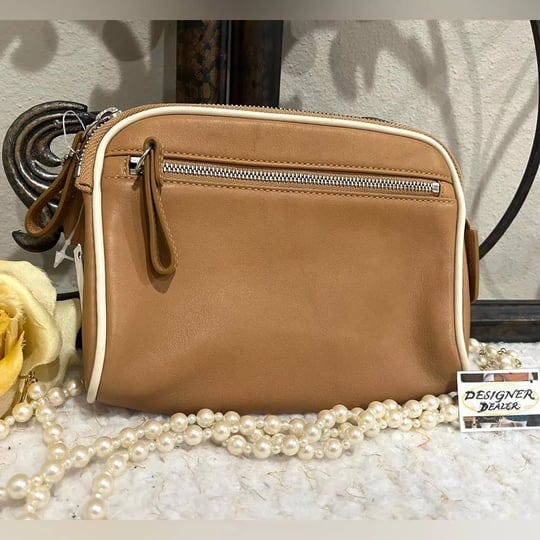 coach-bags-authentic-coach-cosmetic-bag-camel-and-off-white-fs8658-nwt-color-cream-tan-size-os-vette-1