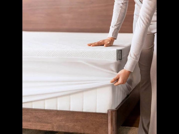 tempur-cloud-2-in-queen-mattress-topper-1