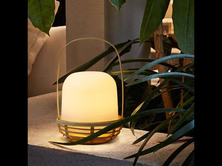 livinlarge-outdoor-table-lamp-solartable-lantern-outdoor-waterproof-moveable-solar-table-light-outdo-1