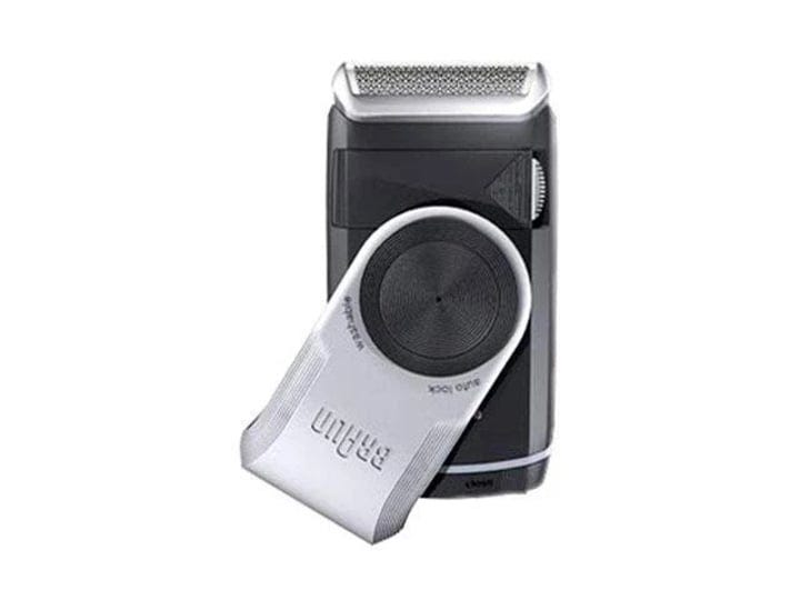 braun-m90-mobile-shaver-1