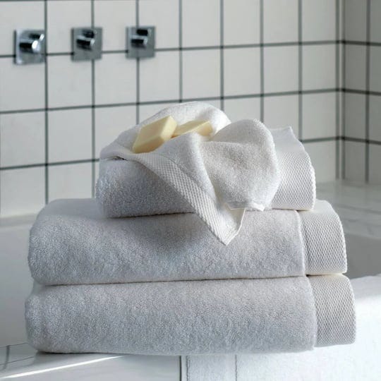 hotel-collection-by-garnier-thiebaut-royal-bath-towel-1