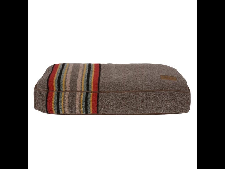 pendleton-umber-yakima-camp-pet-bed-medium-1