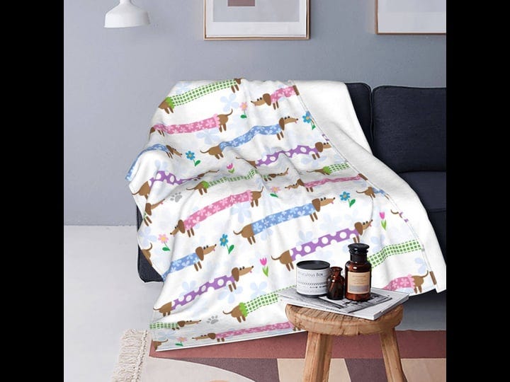 cute-dachshund-dog-throw-blanket-soft-bed-blankets-lightweight-cozy-plush-flannel-fleece-blanket-for-1