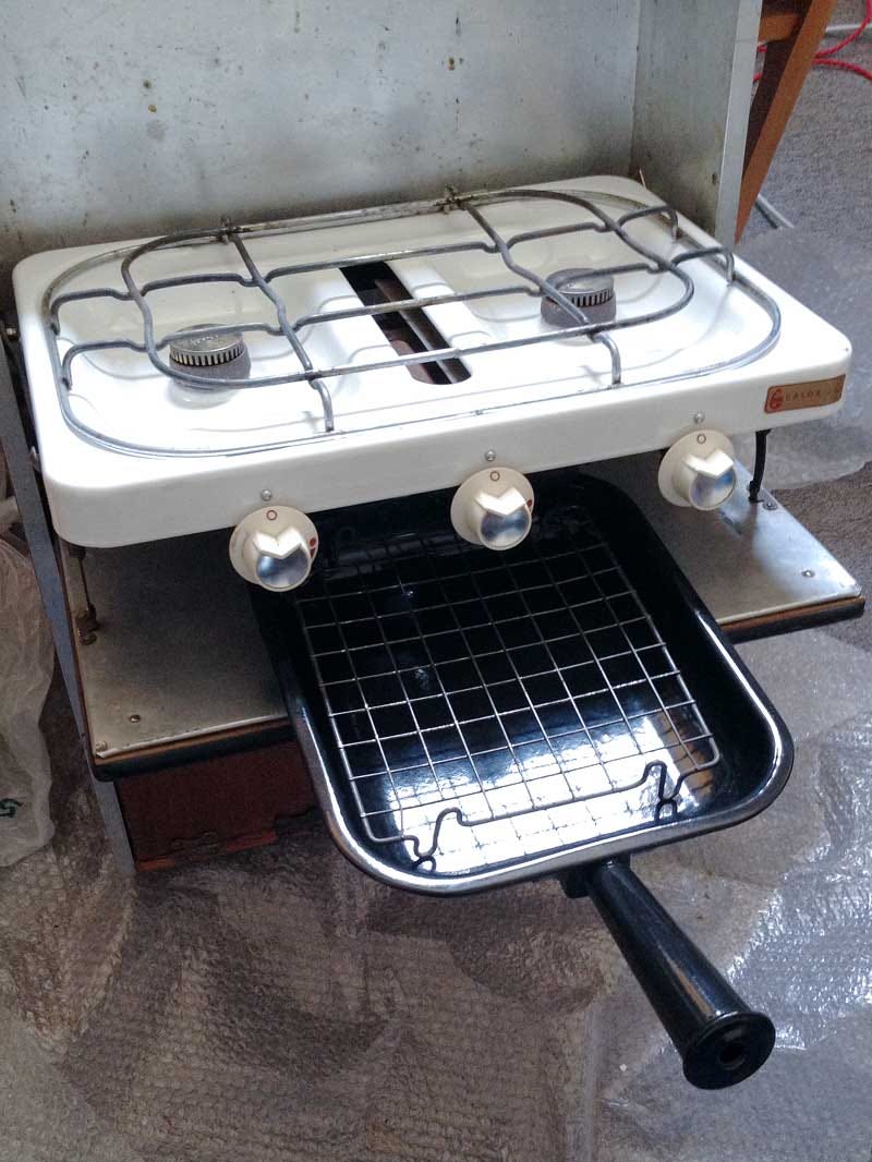 original Canterbury Pitt 2 ring cooker, grill and grill pan