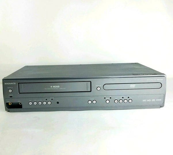 magnavox-mwd2206-dvd-vcr-combo-1