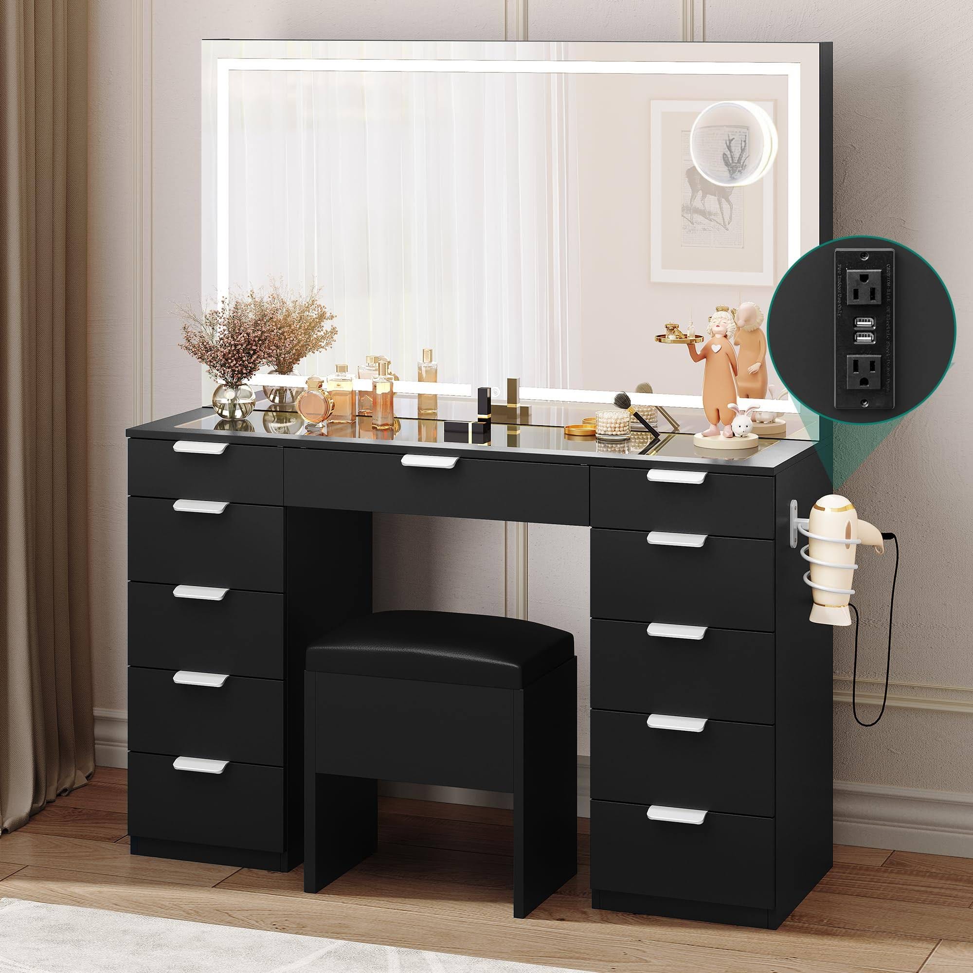 Luxury LED-lit Makeup Vanity Desk for a Glamorous Space | Image