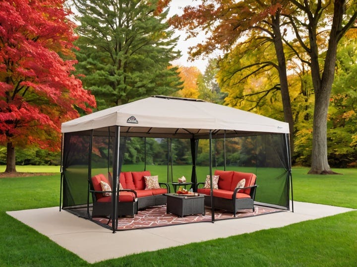 Ozark-Trail-Instant-Outdoor-Screen-House-4