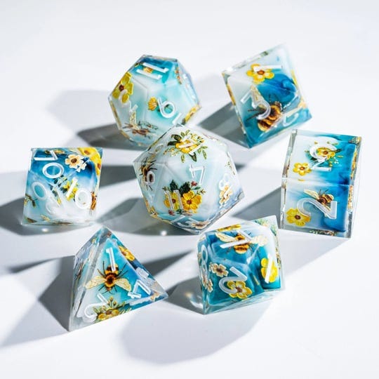 inner-dice-handmade-sharp-edge-resin-dice-set-fairytale-bees-d20-regular-number-20-1