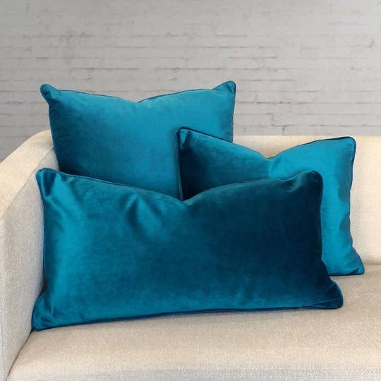 rodeo-home-ice-luxury-solid-velvet-decorative-pillow-with-insert-3-sizes-cerulean-18-inch-x-22-inch--1