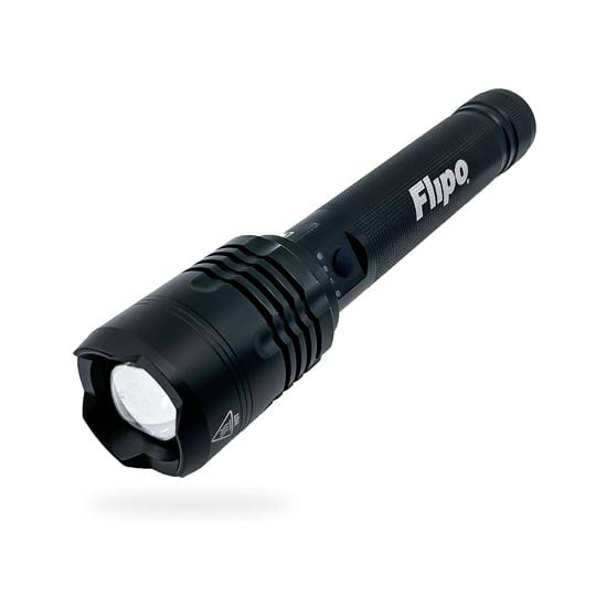 stinger-tactical-6000-lumen-rechargeable-flashlight-1