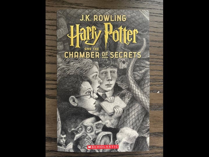 harry-potter-and-the-chamber-of-secrets-book-1