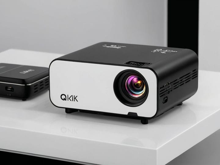 QKK-Mini-Projectors-3