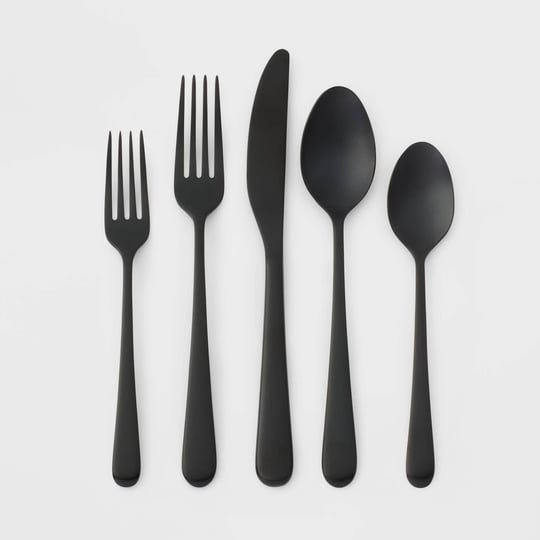 20pc-harrington-flatware-set-black-threshold-1