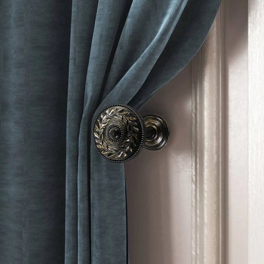 abilene-medallion-drapery-curtain-holdback-astoria-grand-finish-burnt-gold-1