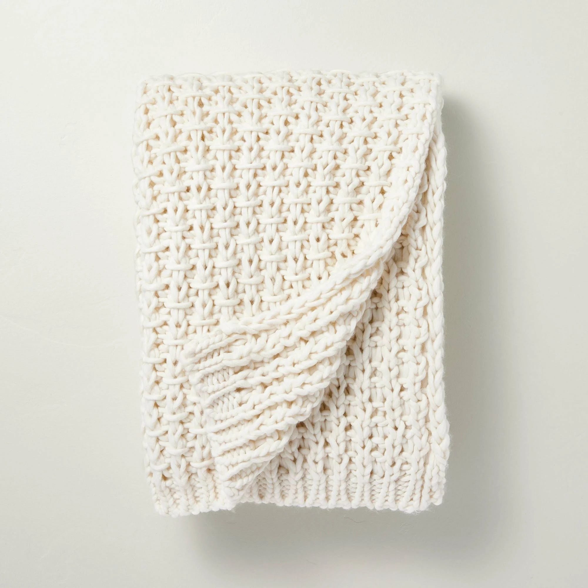Cozy Chunky Knit Throw Blanket for Cold Nights | Image