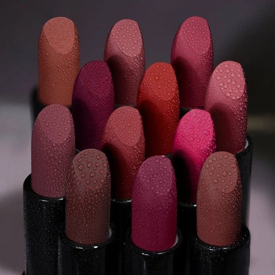 rubys-organics-lipstick-mauve-1