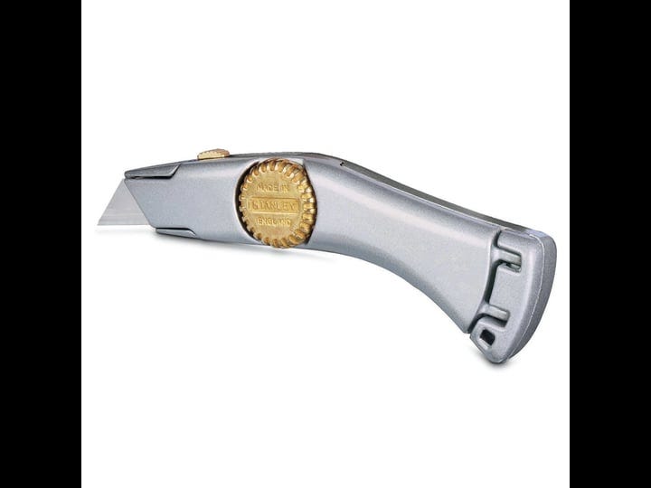 stanley-titan-retractable-knife-1