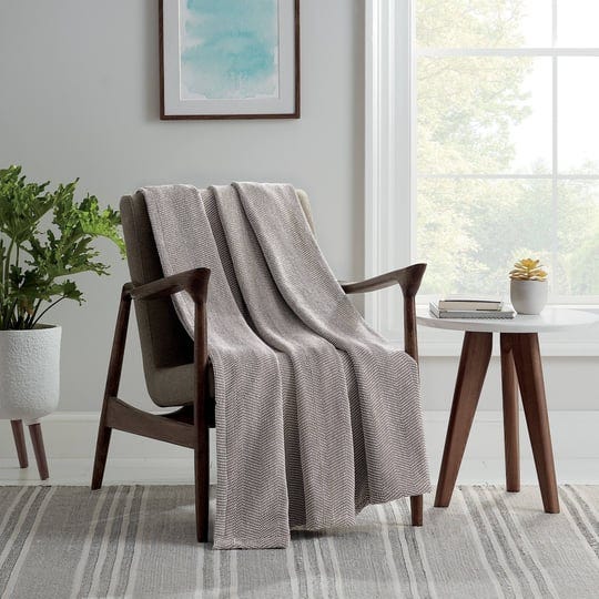 aston-arden-luxury-chenille-all-season-chevron-blanket-king-brown-1