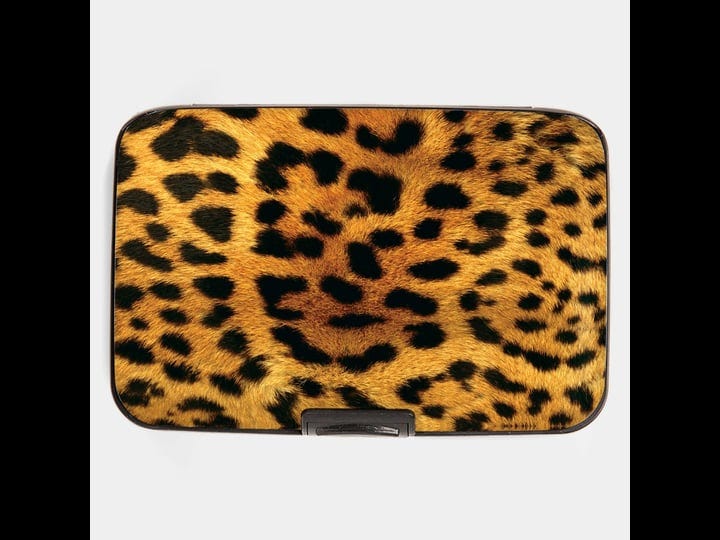 monarque-leopard-pattern-armored-wallet-1