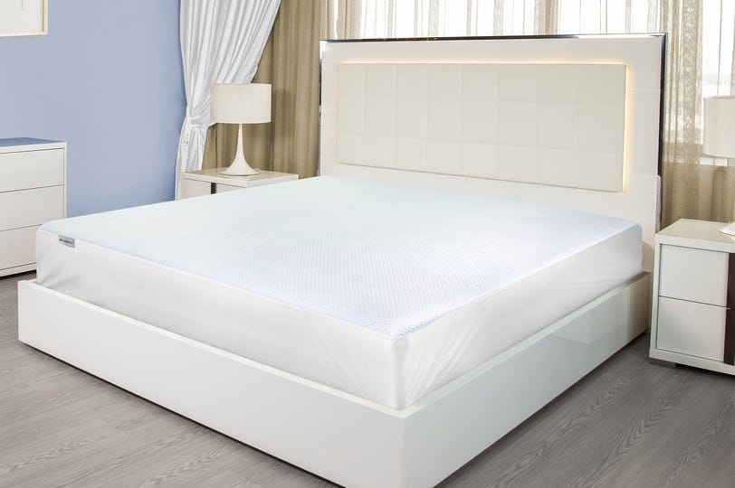 twin-size-waterproof-cooling-mattress-protector-by-slumberfy-premium-skin-safe-mattress-cover-natura-1