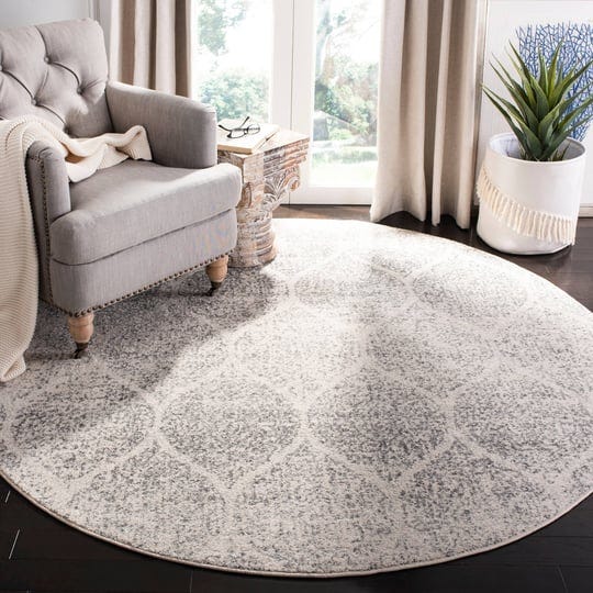 safavieh-madison-gesa-boho-chic-ogee-trellis-rug-4-x-4-round-ivory-silver-1