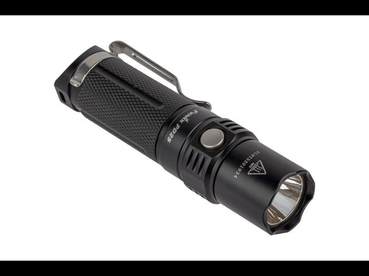 fenix-pd25-flashlight-1