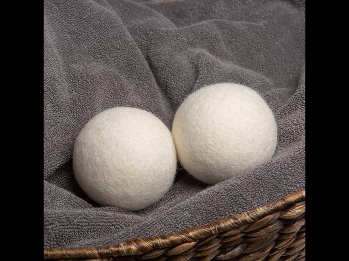 woolite-dryer-balls-1
