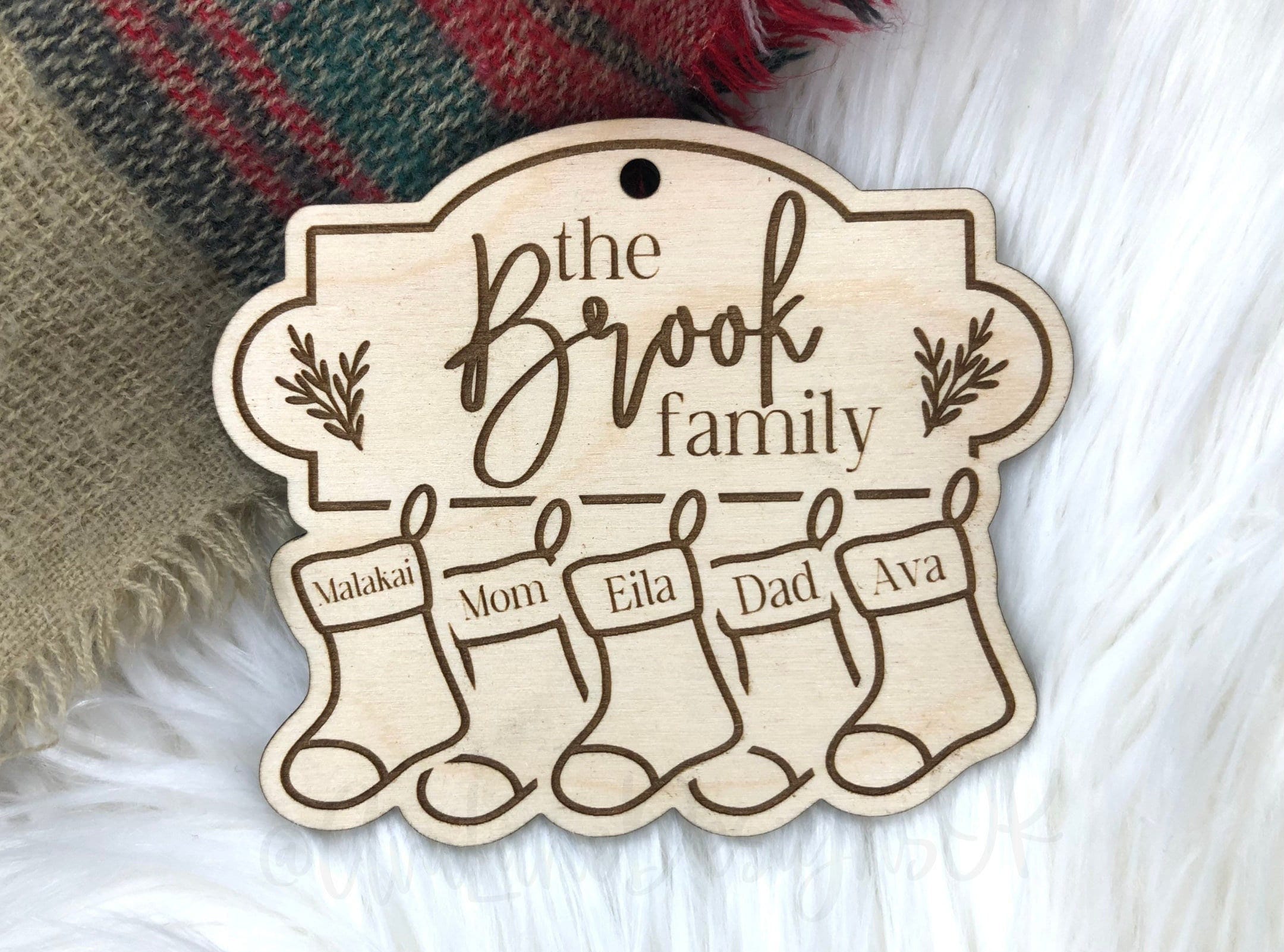 Family Christmas Ornament, Customizable 9 Names, Laser Cut Files, Glowforge Files, Wood & Acrylic Projects, Christmas Gifts, Christmas SVG
