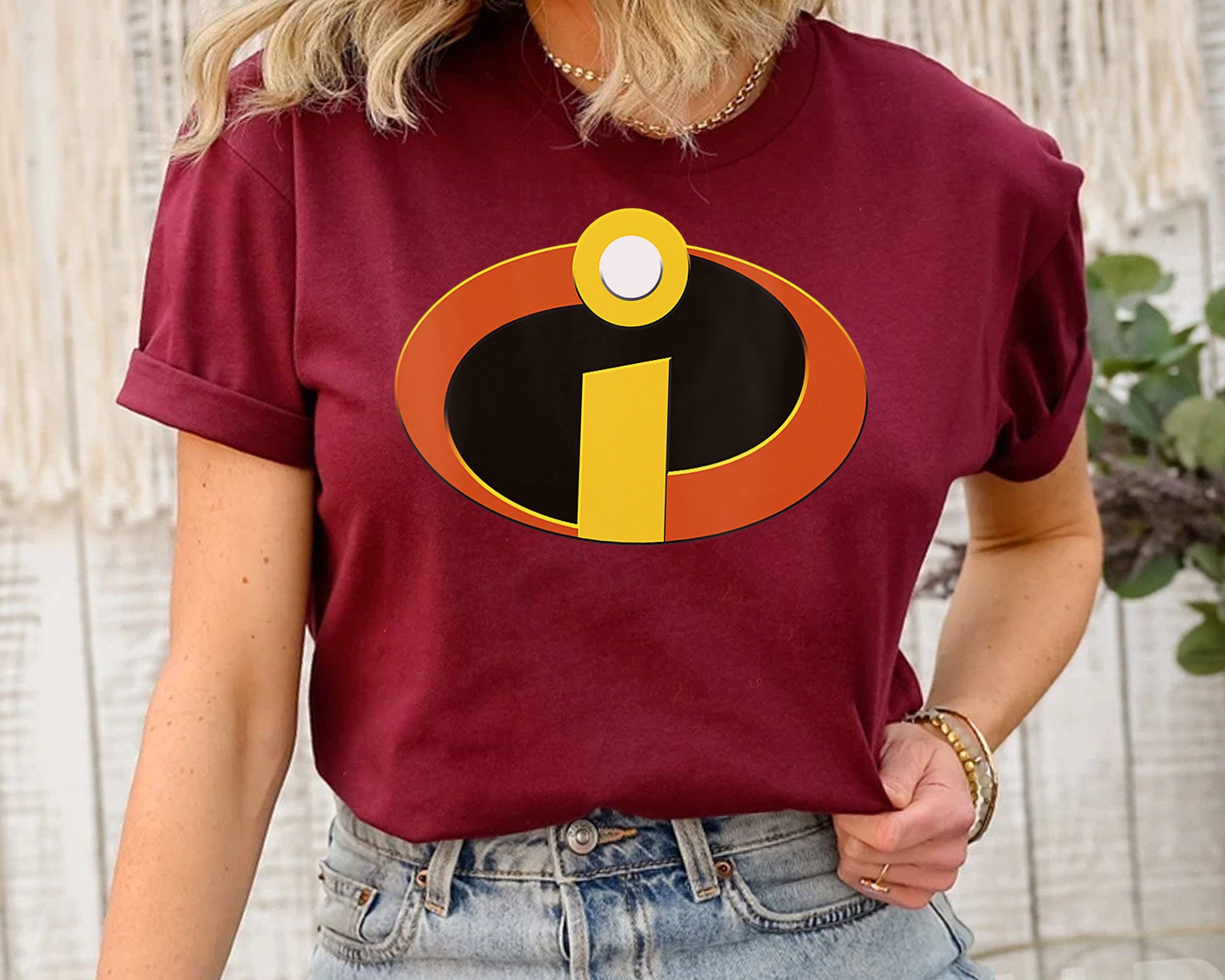 Disney Pixar Incredibles Logo Halloween Costume T-Shirt, Edna Mode Bob Parr Tee, WDW Magic Kingdom Disneyland Family Vacation Holiday Gift