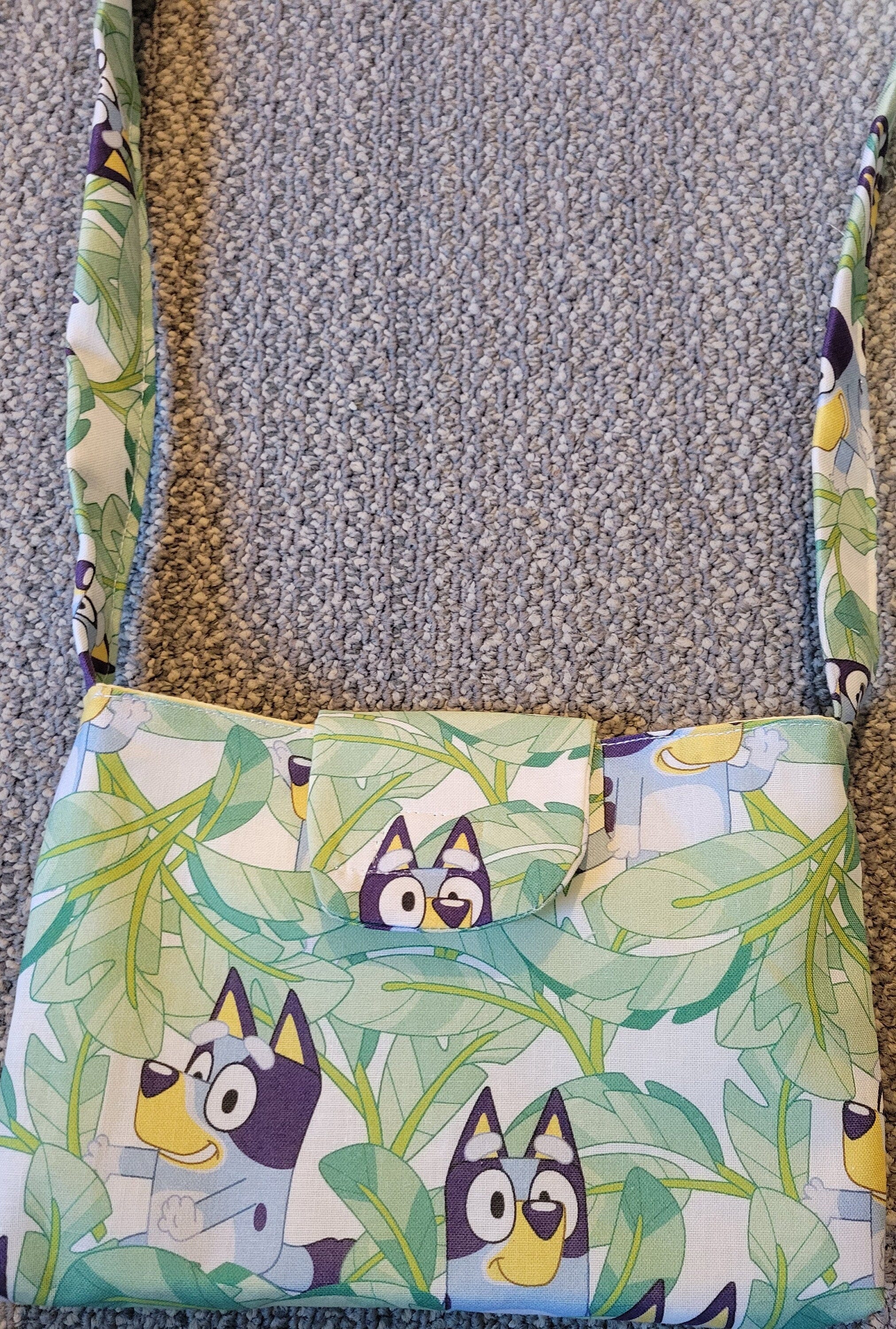 BLUEY shoulder purse