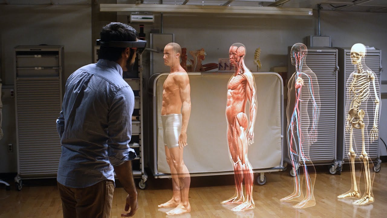 Augmented and virtual reality in med school
